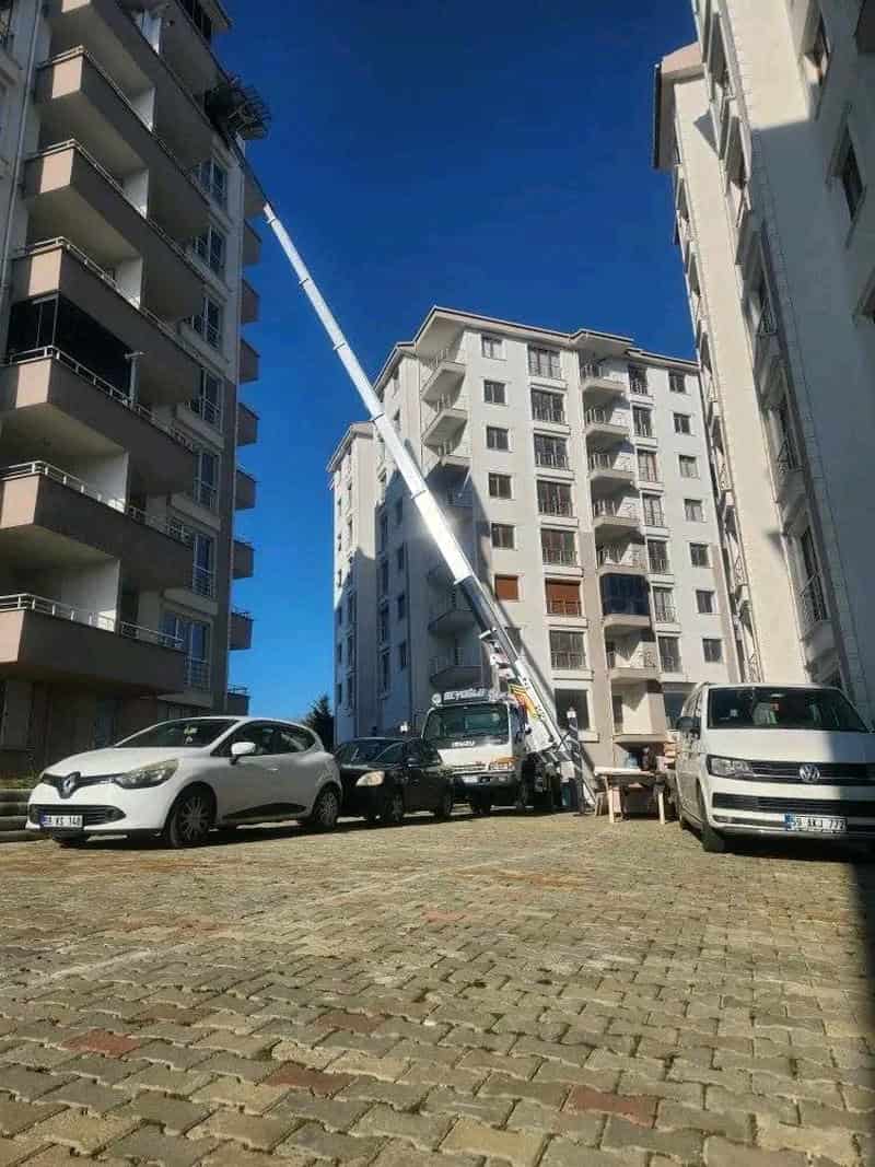Nakliye aracı